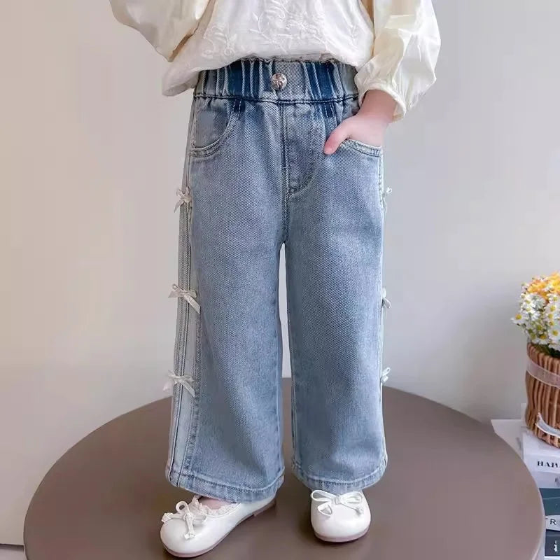 Loose Bow Jeans