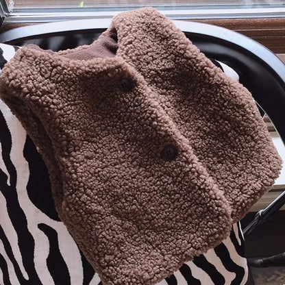 Plush Lamb Wool Vest – Autumn Collection 🍂