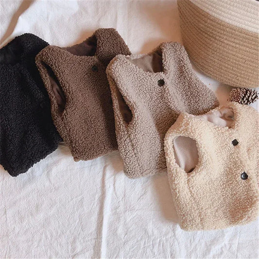 Plush Lamb Wool Vest – Autumn Collection 🍂