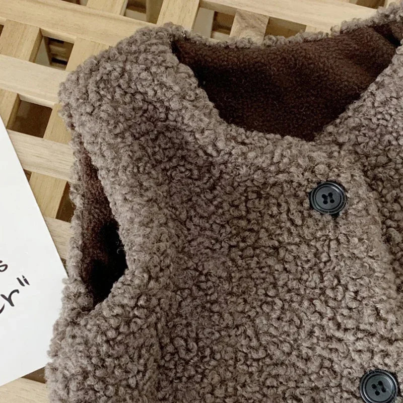 Plush Lamb Wool Vest – Autumn Collection 🍂