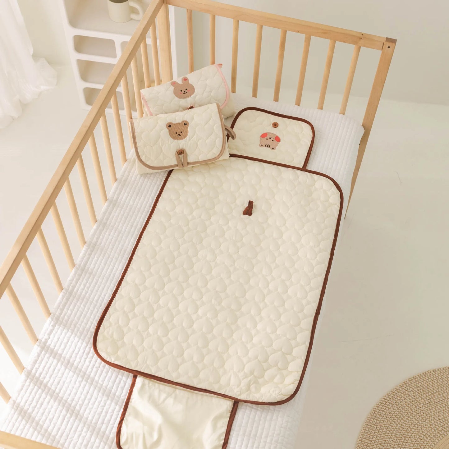 Matelas à langer portable Lullaby – Imperméable et doux (unisexe)